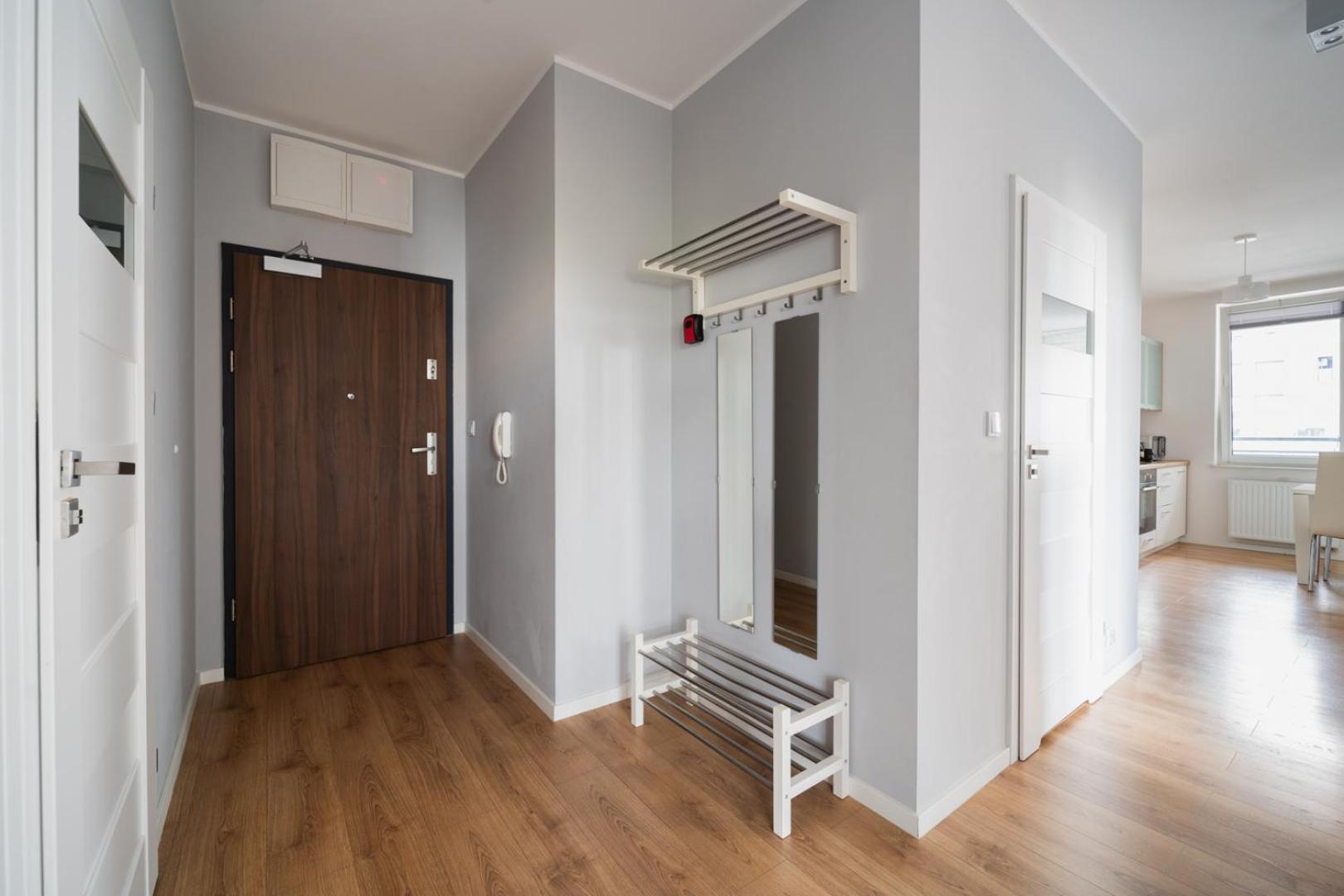 Nice Apartment - Near Sky Tower - Private Parking Wroclaw Exterior photo